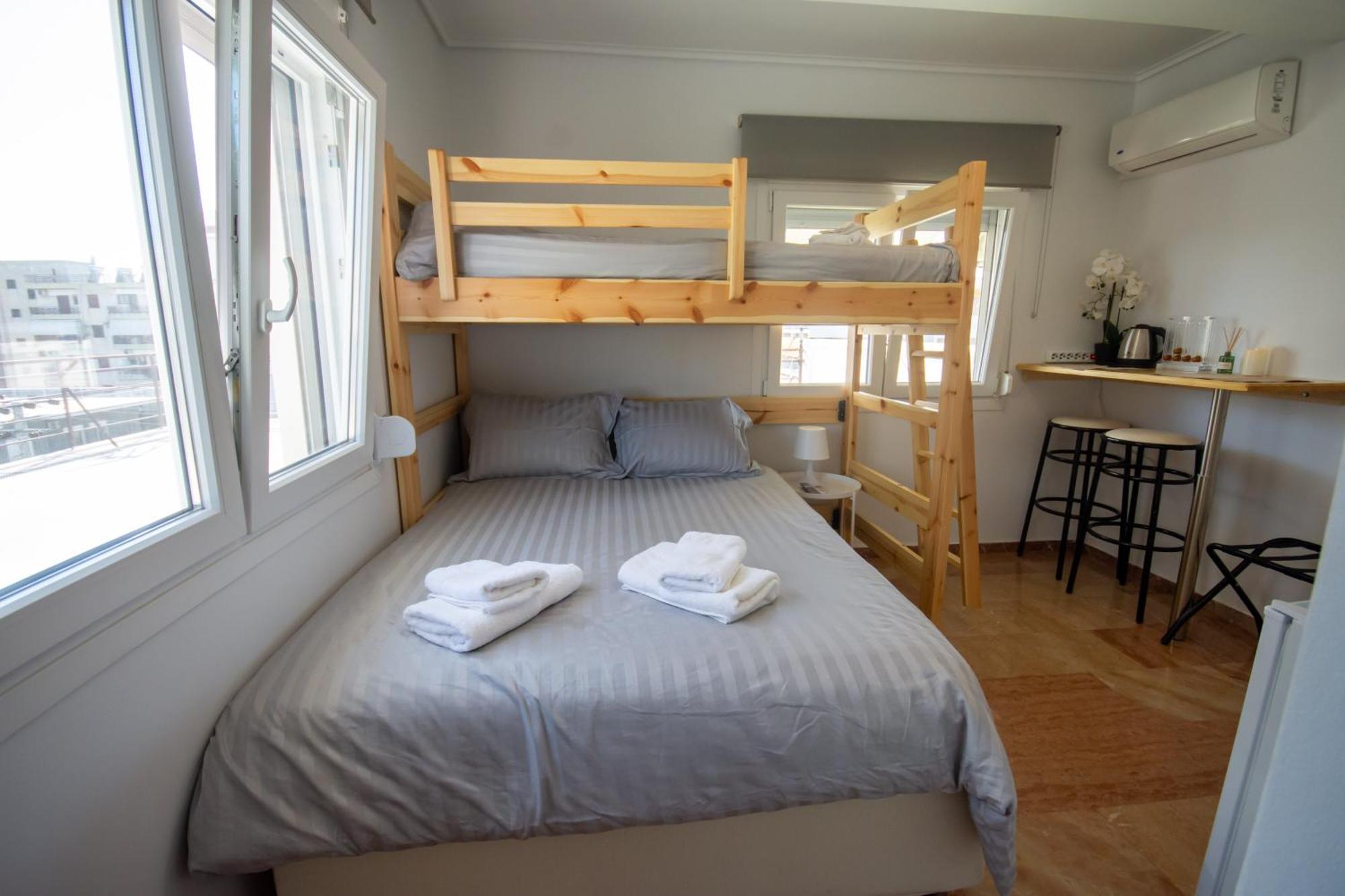 Birdhouse Apartment Athens Exterior photo